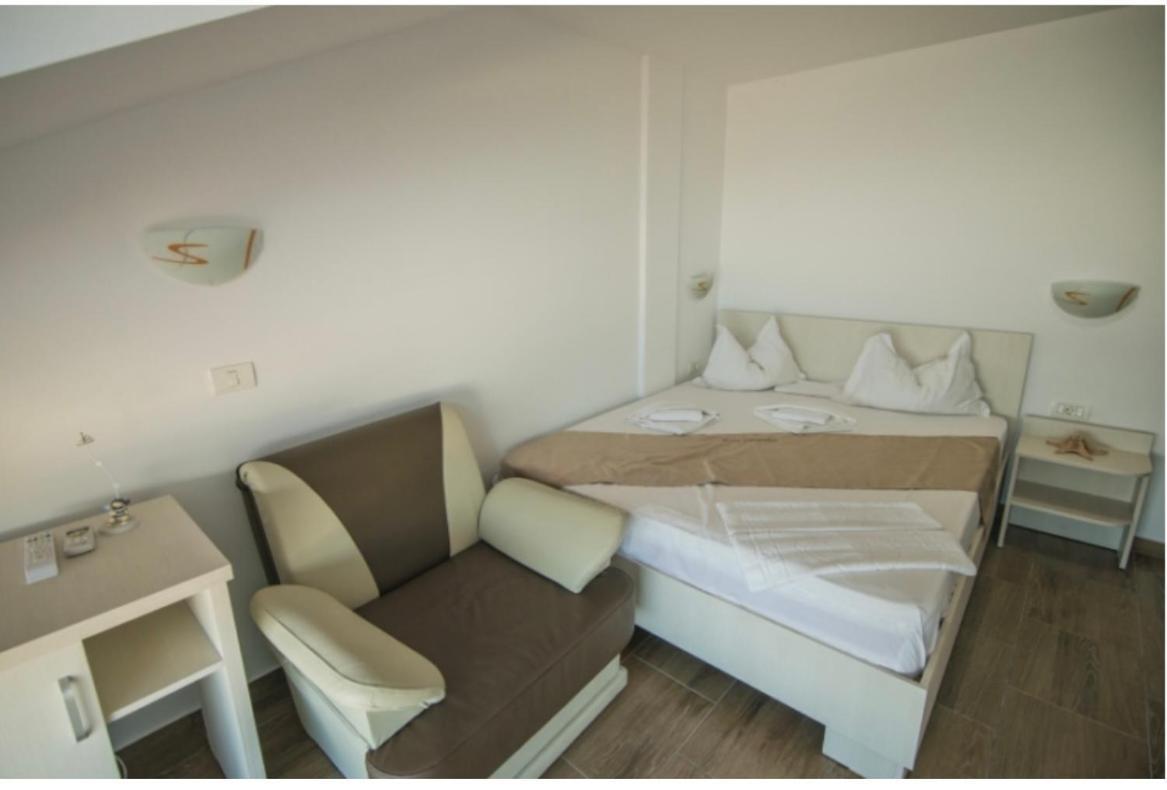 Hotel Complex Turistic Perla Venusului Exteriér fotografie